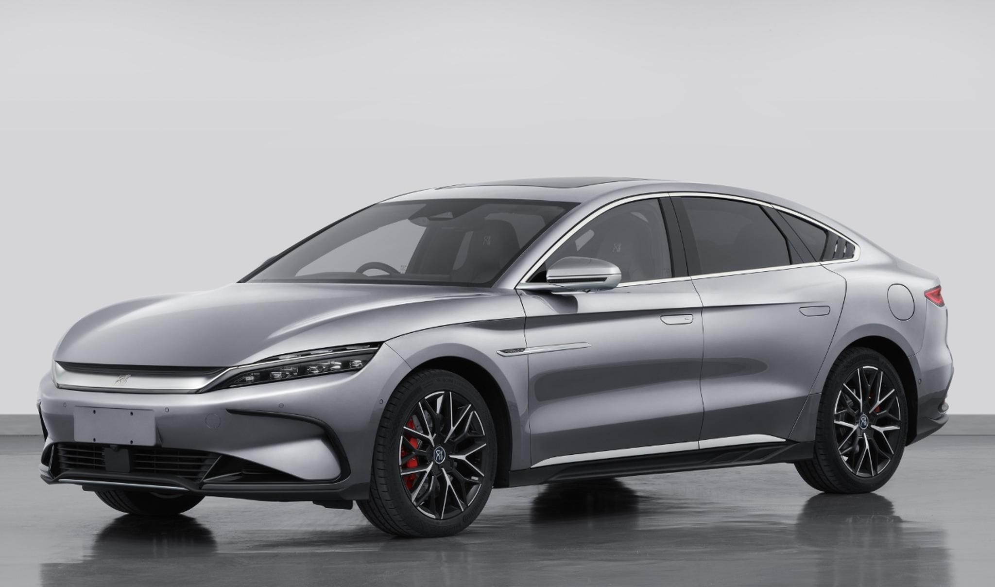 比亚迪年销量超特斯拉12万引关注这两个传统新能源车企也有看点