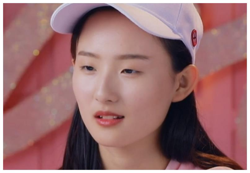 说话的才女,台风丝毫不输专业歌手|明日之子|张钰琪|才女_新浪新闻