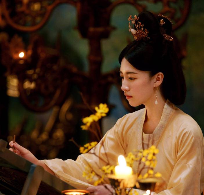 《锦绣南歌》王妃谢韫之,结局悲凉,剧友:可惜爱错了人|锦绣南歌|王妃|