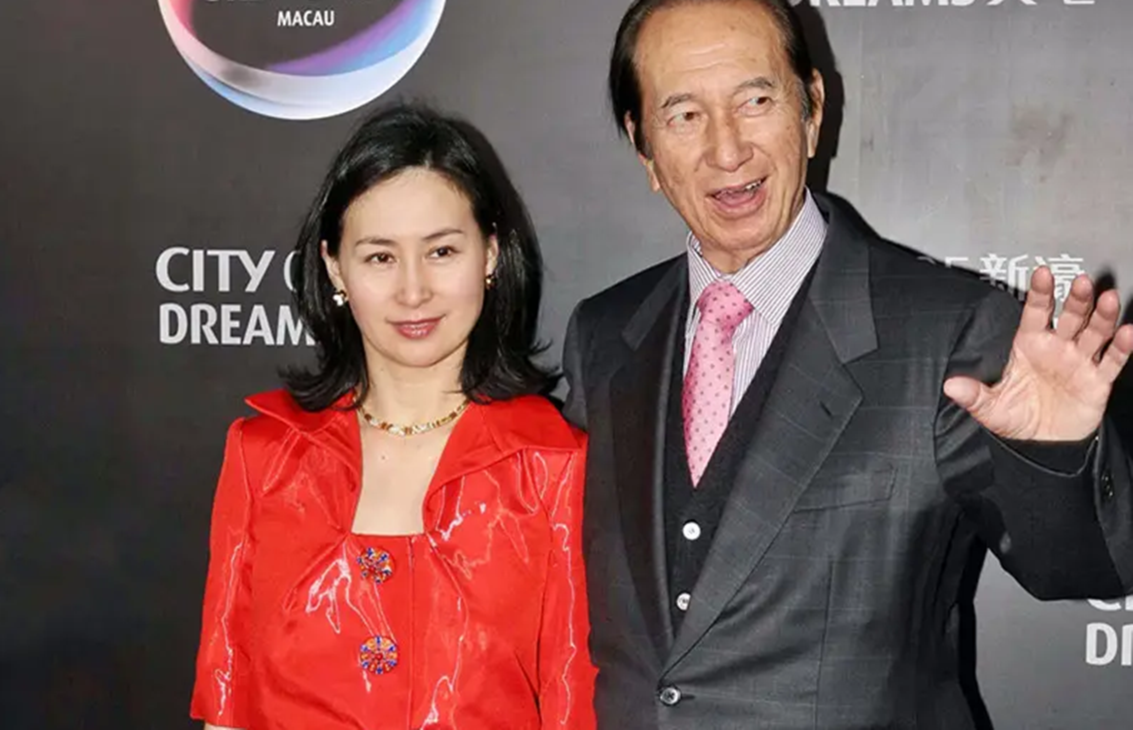 动都会引发外界的关注,而在2020年身价5000亿的一代赌王何鸿燊逝世后