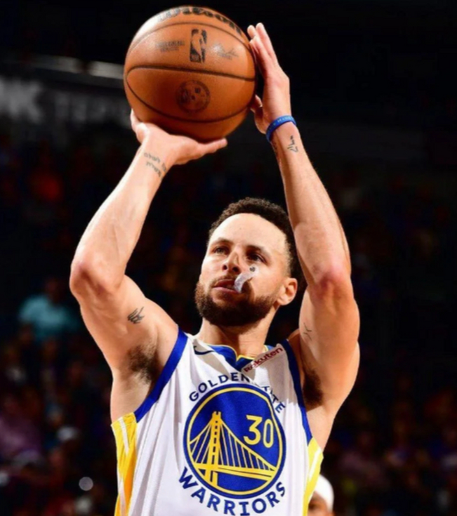 当库里步入生涯末期,勇士队的非卖品原则如何定义NBA球队的文化传承与商业逻辑?|斯蒂芬·库里|金州勇士队|乔-拉科布|NBA总冠军|篮球_新浪 ...