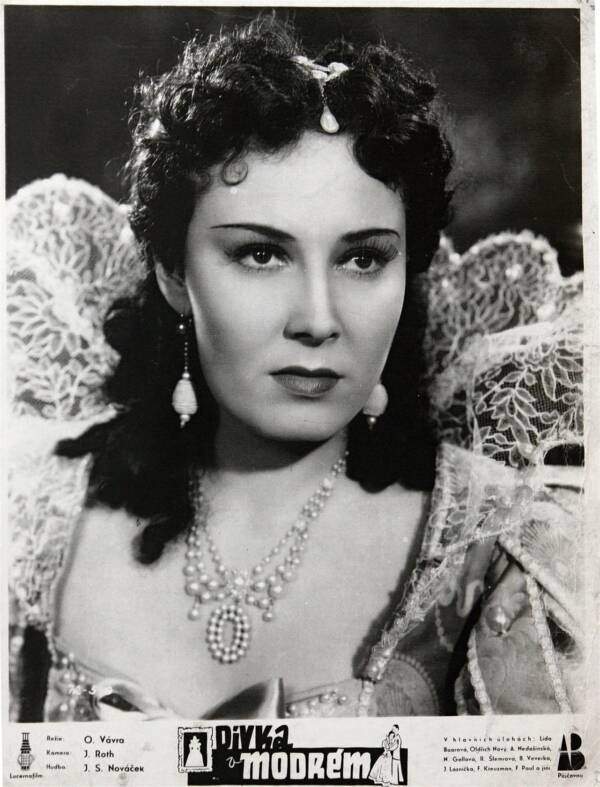 莉妲·巴洛瓦故事的历史真相|戈培尔|巴洛|玛格达_新浪新闻