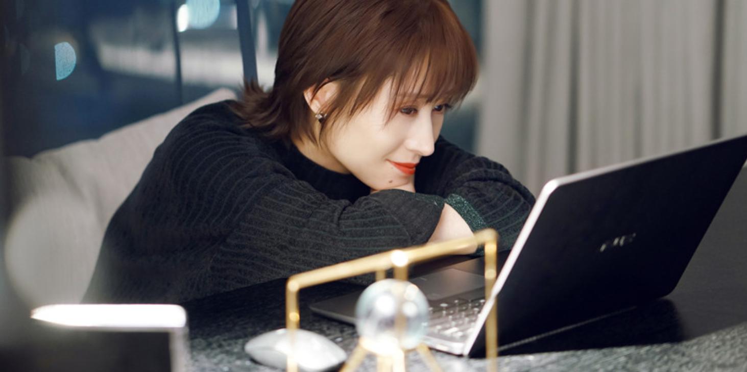 正青春方静和严坤在一起舒婉婷高兴坏了