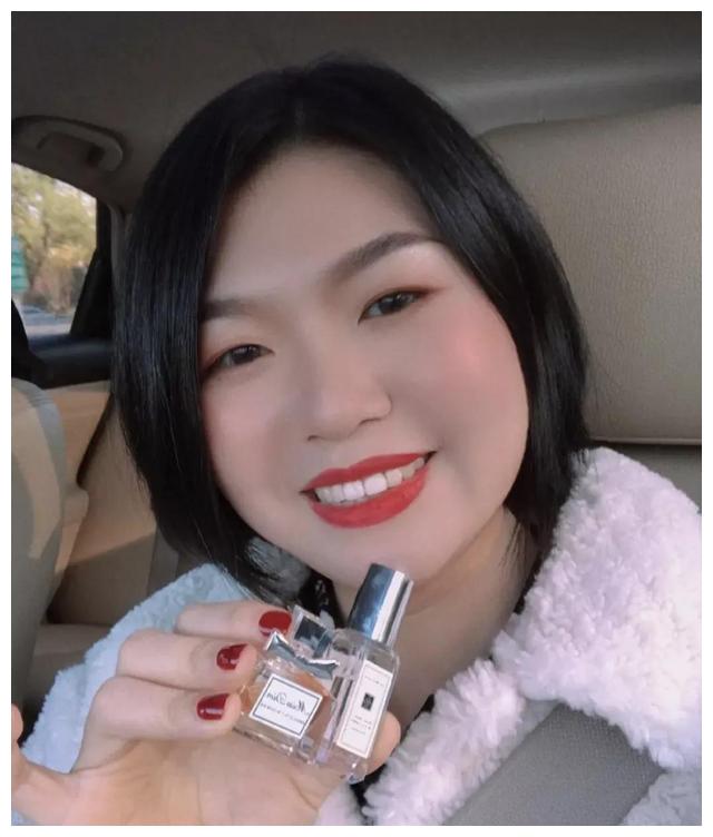 李诞请凡尔赛女王蒙淇淇上吐槽大会是来搞笑还是来找骂