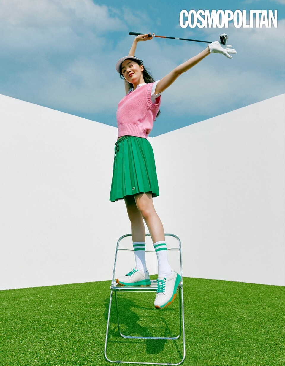 韩女星韩善花杂志写真打高尔夫元球展阳光活力