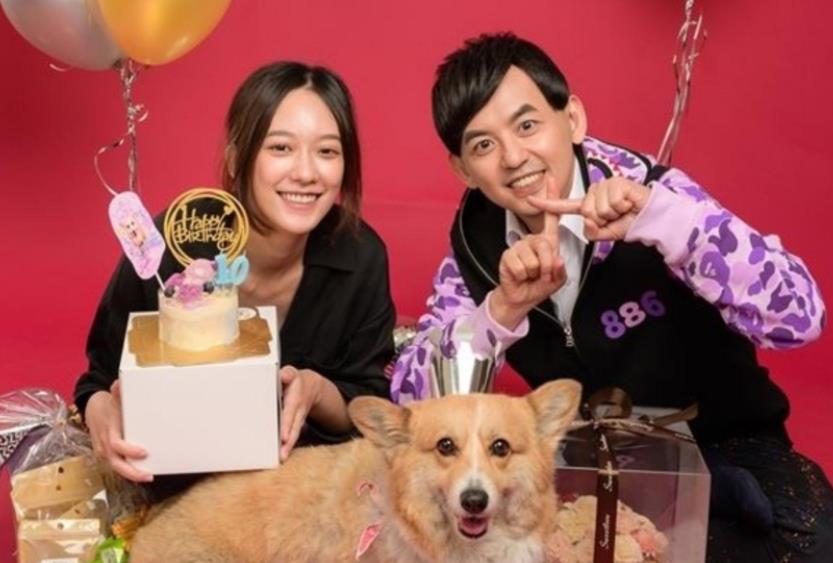 宝宝性别暂时不清楚,49岁黄子佼升级当爸|黄子佼|孟耿如|b超_新浪新闻