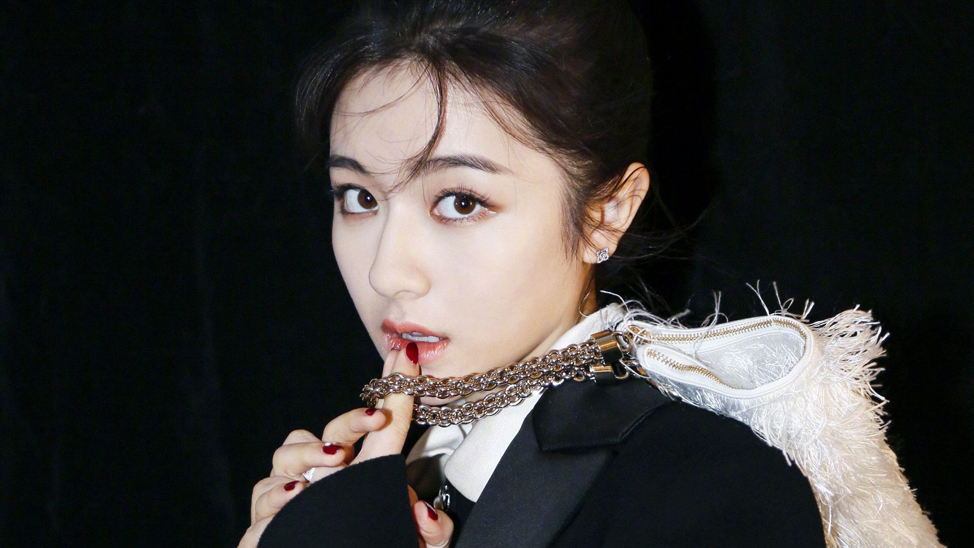 李兰迪时尚优雅写真大片