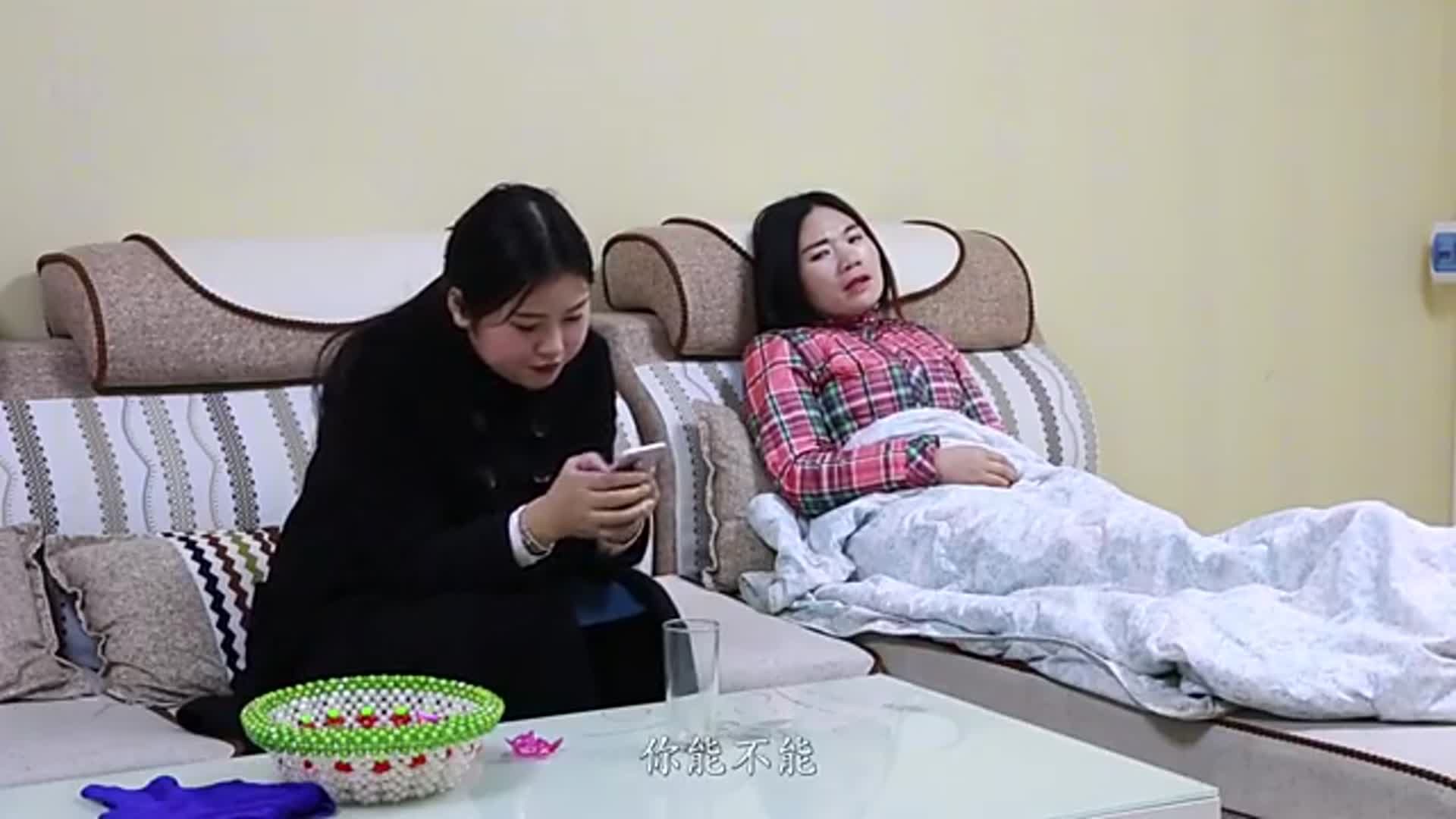 婆婆给坐月子的儿媳喝凉水,当婆婆生病,儿媳妇行为解气