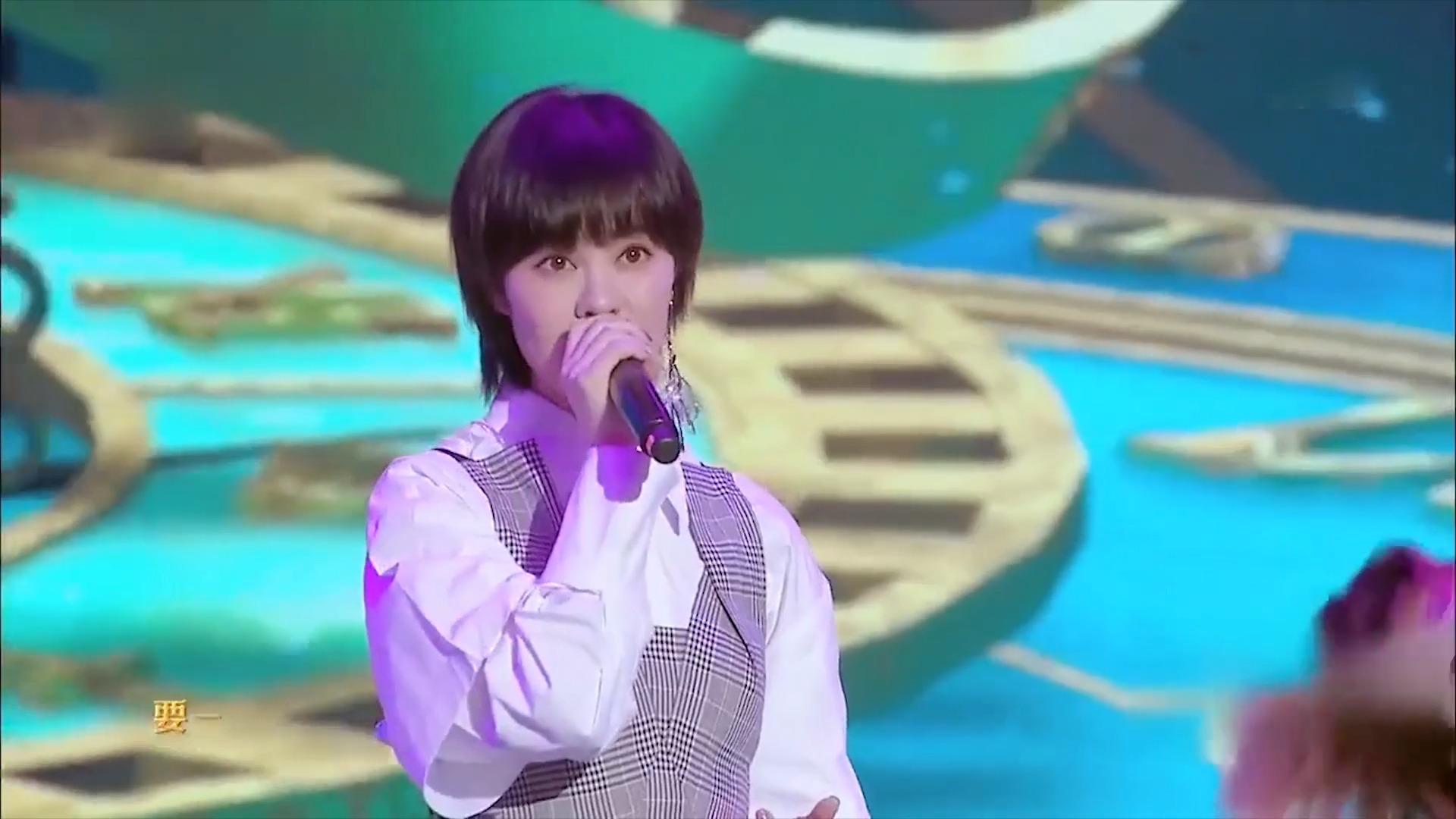 想不到最近大火的路过人间原唱竟是她现场版更好听