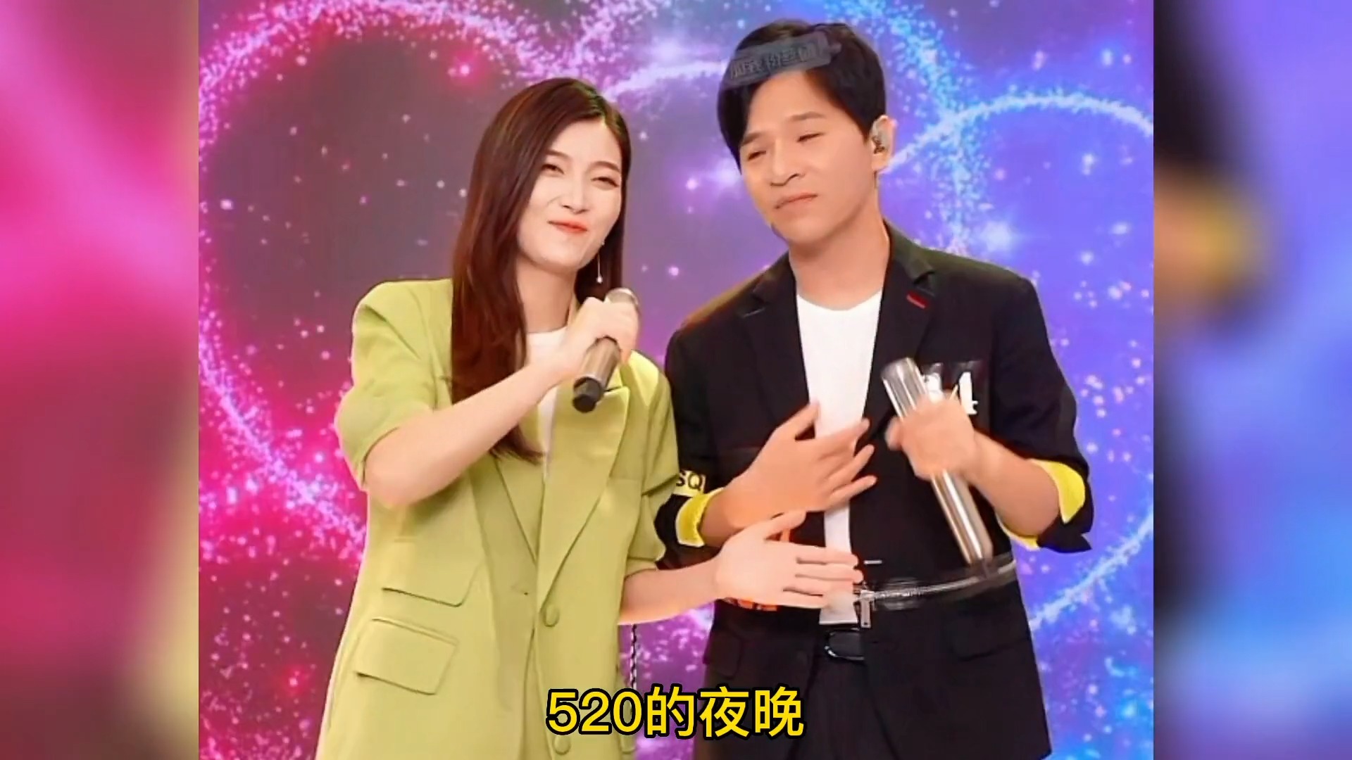 520的夜晚,歌手冷漠杨小曼,直播间进献上了三首爱情歌曲