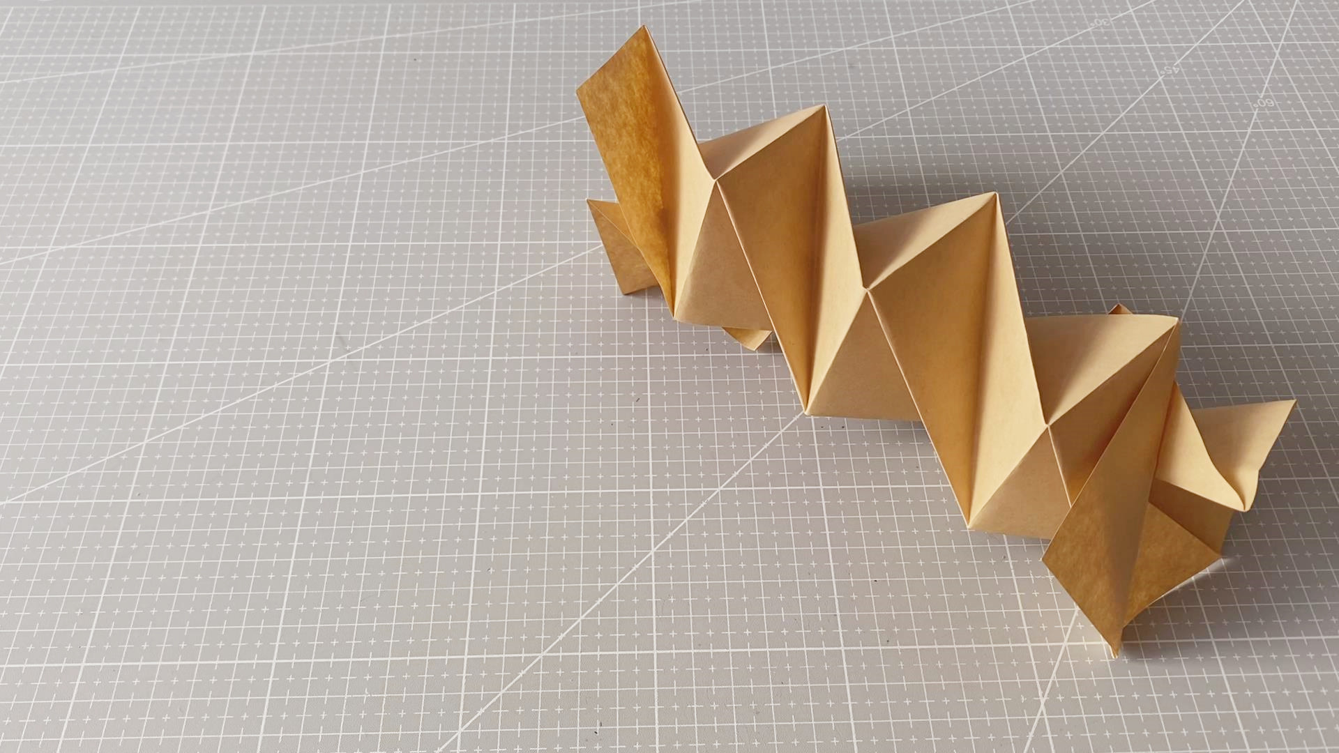 弹簧折纸教程图片