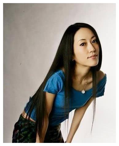 男友被王菲抢走,丈夫因抑郁症离世,今48岁仍是孤身一人|姜昕|张永光