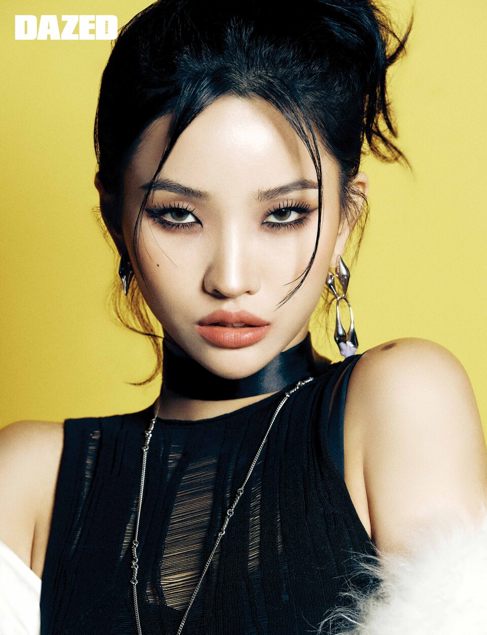 韩国女团gidle成员田小娟dazed个性大片