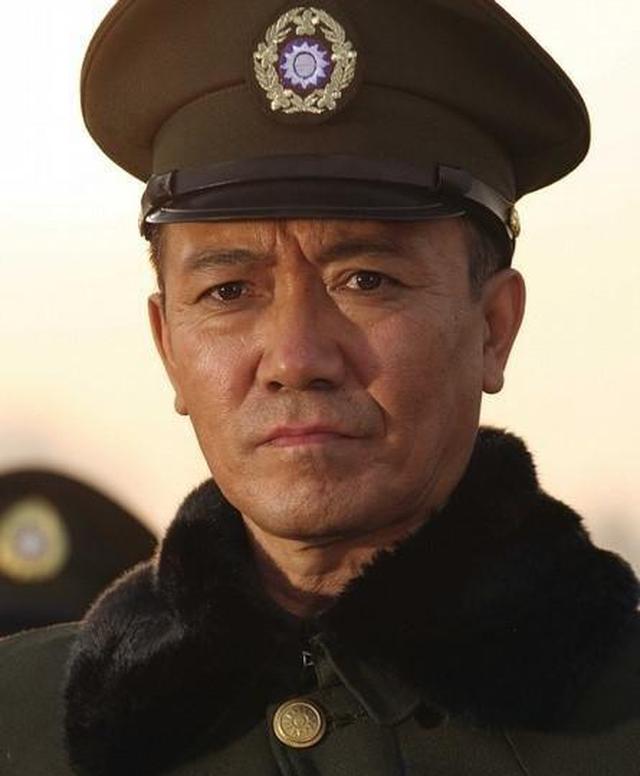 他终于再度出山,新作品的质量有了一定保障,堪称第二个亮剑!