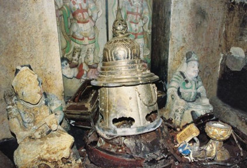 法门寺地宫文物老照片，埋藏地下一千多年，发现佛骨舍利