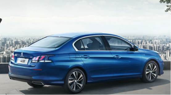 标致4082020款优惠高达3万最低裸车价为997万