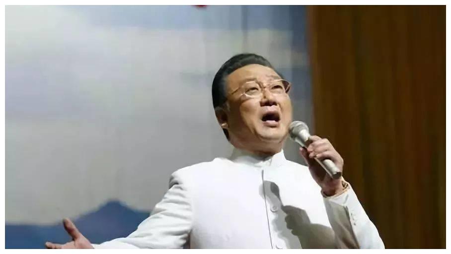 蒋大为《在那桃花盛开的地方》张也《走进新时代》何纪光《挑担茶叶上