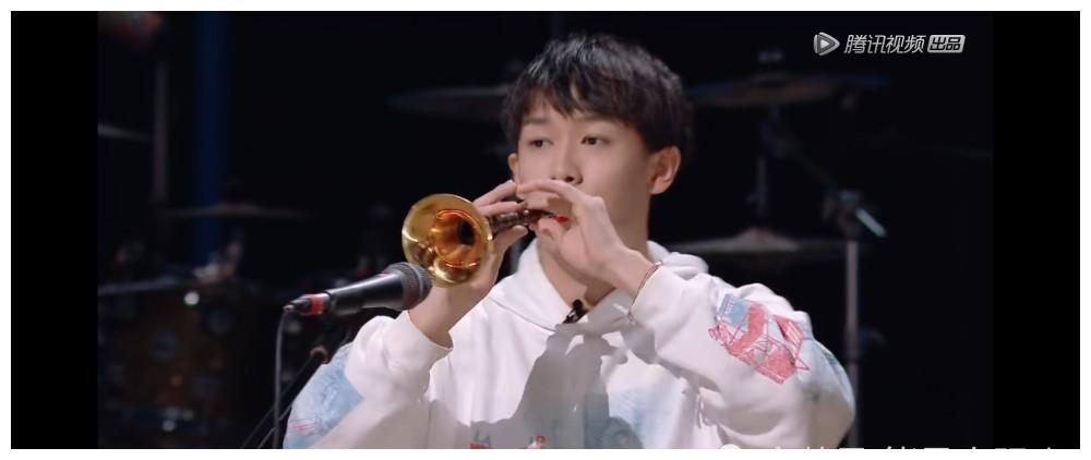 强势唢呐手闫永强