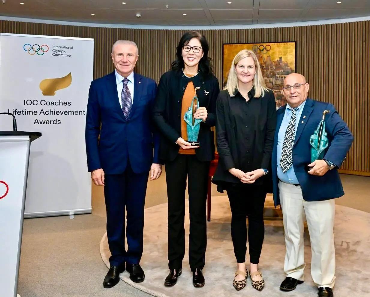 郎平作用太重要！中国排球最大瓶颈在主教练，未来期待朱婷等人