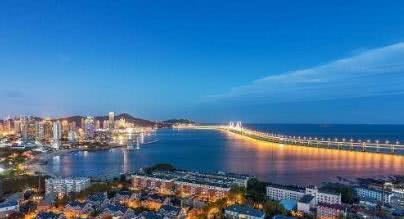 不一样的东北城市，大连海滨胜景风光无限，海鲜美食应有尽有