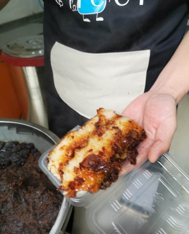 山东小伙做西安美食，每天限量一锅，卖完就关门