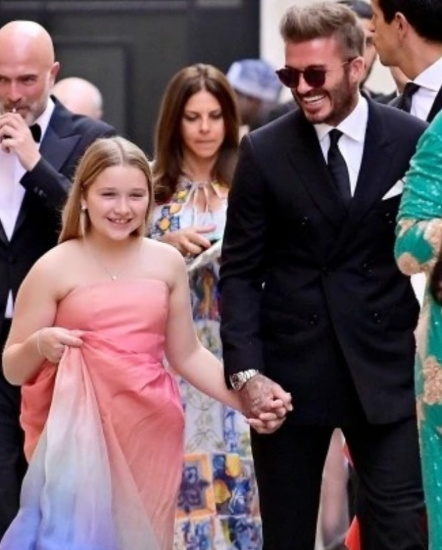 当小七长成了胖七贝克汉姆笑开怀维多利亚融化我的心