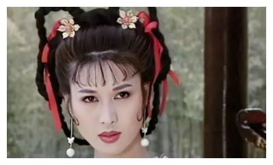 郑爽可谓是接戏接到手软,先后出演了《南岳龙蛇》,《六指琴魔》等影片