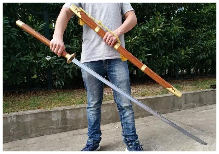 民族的骄傲抗倭英雄与抗倭利器御林军刀