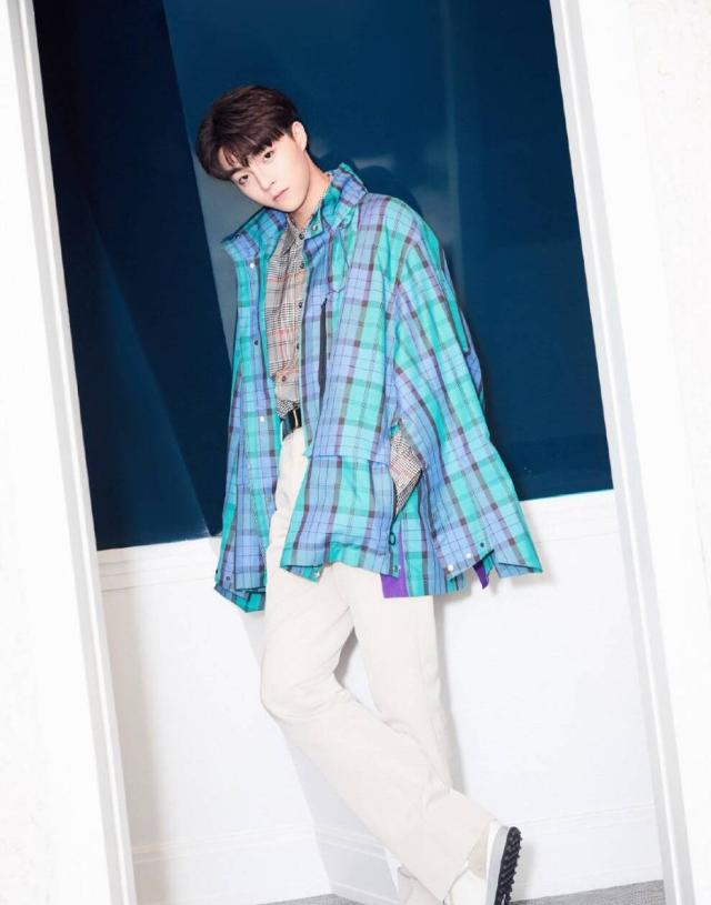 穿西装耍帅的季节，千万不要因为搭错而拉低颜值，立农教你正确搭休闲区蓝鸢梦想 - Www.slyday.coM