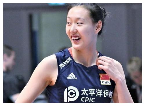 女排潜力副攻杨涵玉