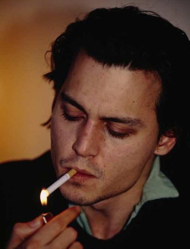 时代美男在线battle小李子撩到腿软德普堪称行走的荷尔蒙