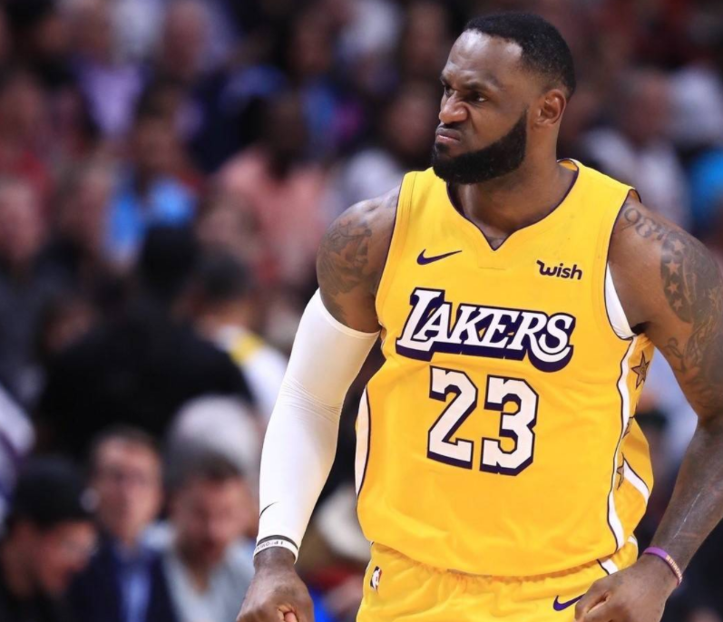 统治力下滑？美媒预测联盟前十巨星，詹姆斯已经跌出了前五行列休闲区蓝鸢梦想 - Www.slyday.coM