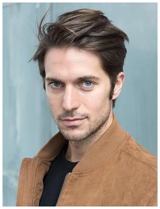 这部时尚剧集里,每一位男演员外形都不输超模|男演员|法国|外形_新浪