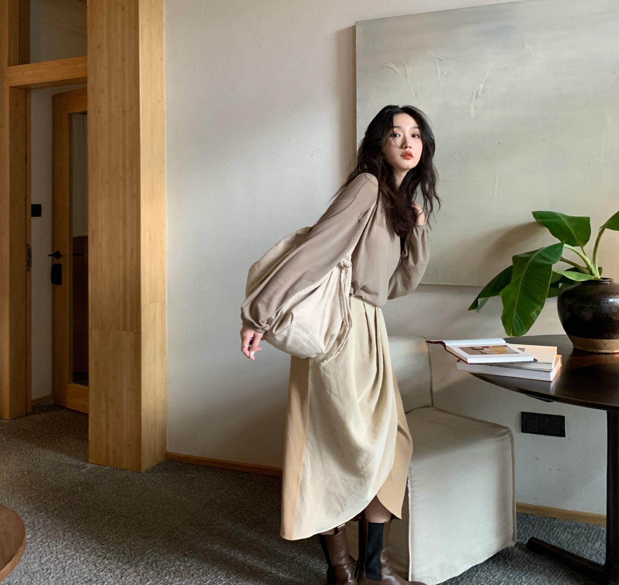 超显气质的早春"法式"穿搭,优雅女人都在这样穿,舒适又高级|气质|喇叭
