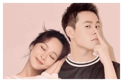 李玥我曾为了秦俊杰放弃自己的事业婚后回归家庭如今成这样