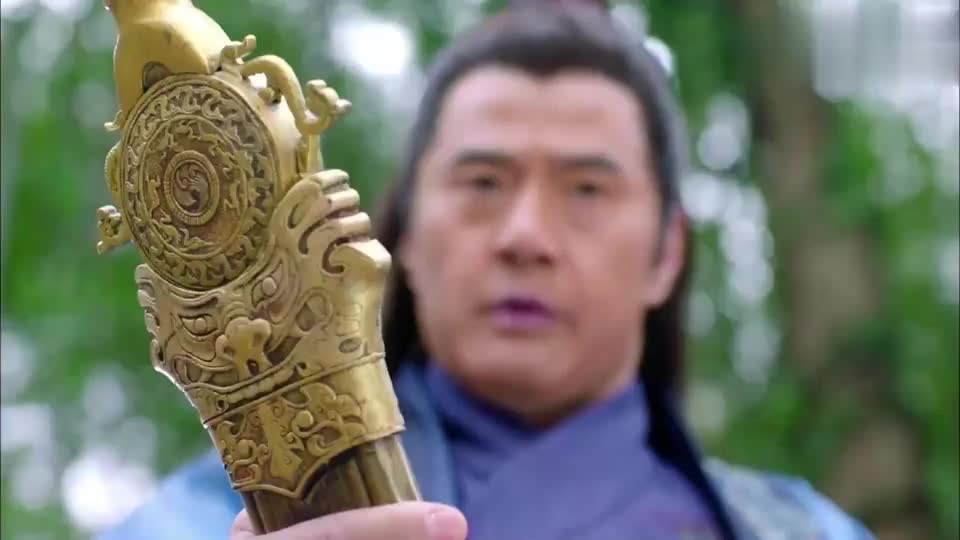 01:46赵安手持青釭剑大战面具人,怎知青釭一出削铁如泥00:25刘恒在剩