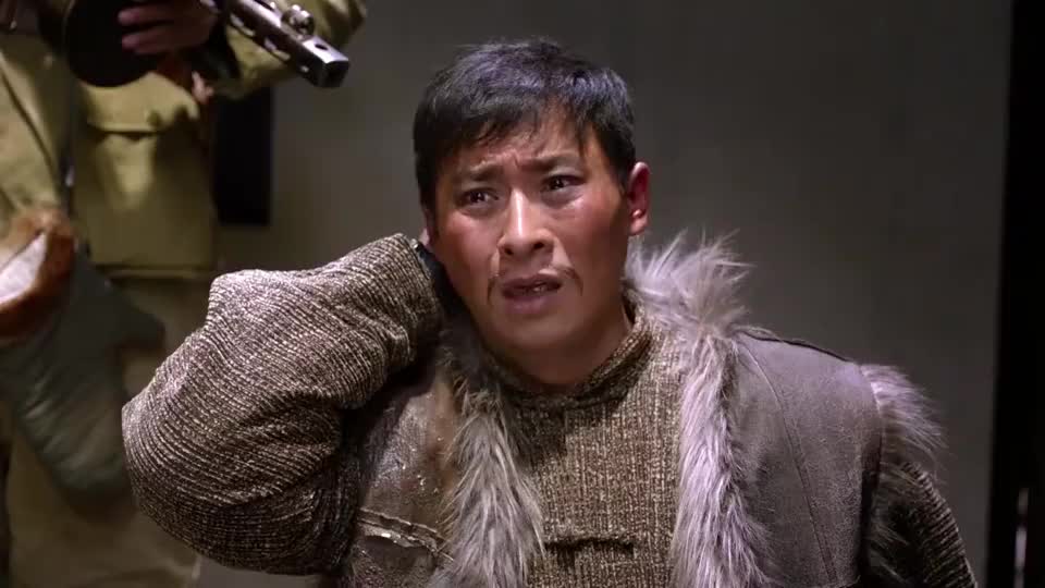 少剑波众人假扮土匪吓唬小土匪,套路情报!