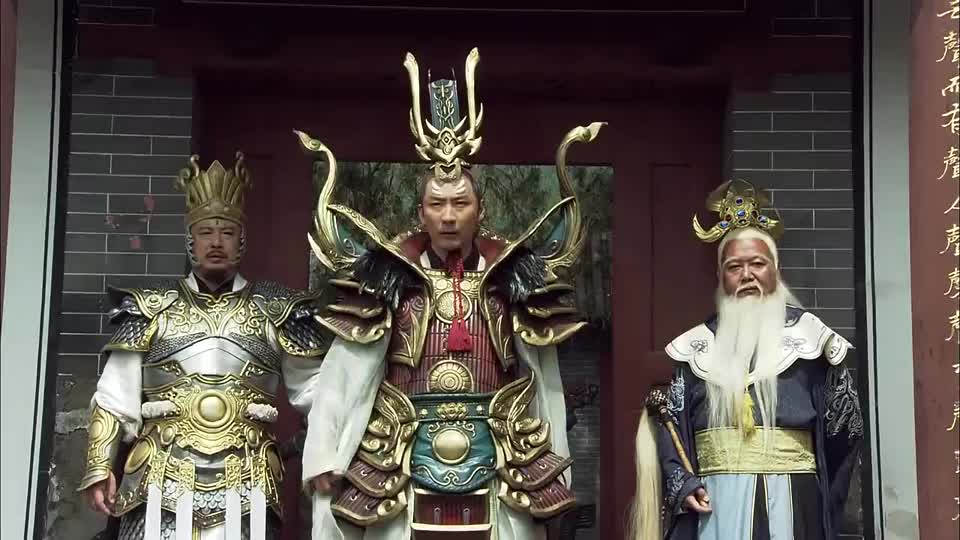 石敢当要进攻南天门,从天尊到天兵天将,都听从他的调遣!
