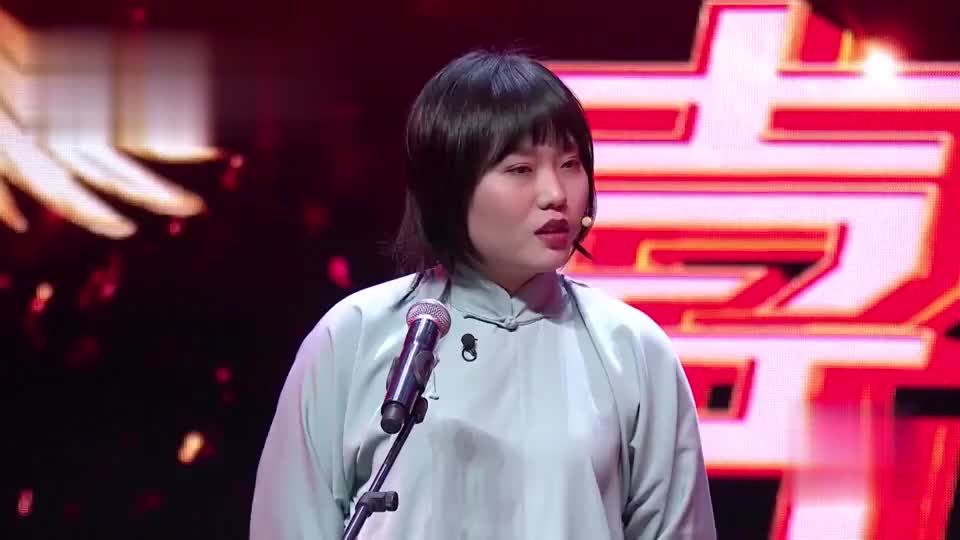 李雪琴为解决单身舞台丧心病狂,居然来德云社找对象?