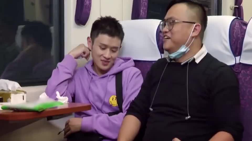 哈哈哈哈哈:王勉想人家叫你靓仔,你就直说得了吗