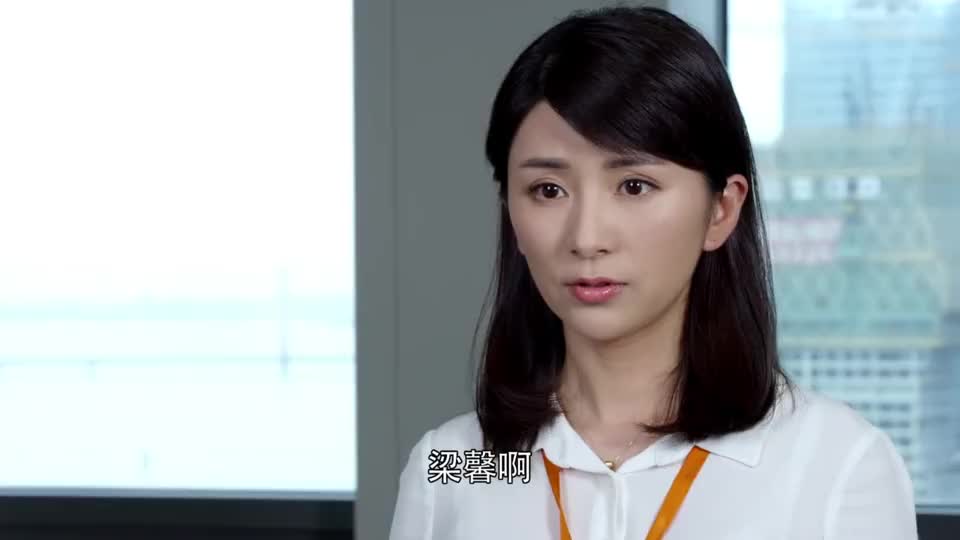 为您推荐: 心机女在节目上挤兑梁馨,她的做法让电视前观众都看不下去