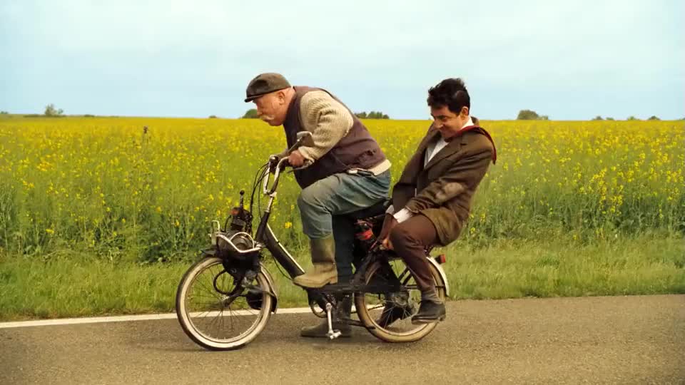 憨豆先生太逗了老头要捎带他一段他直接把人车给开走了