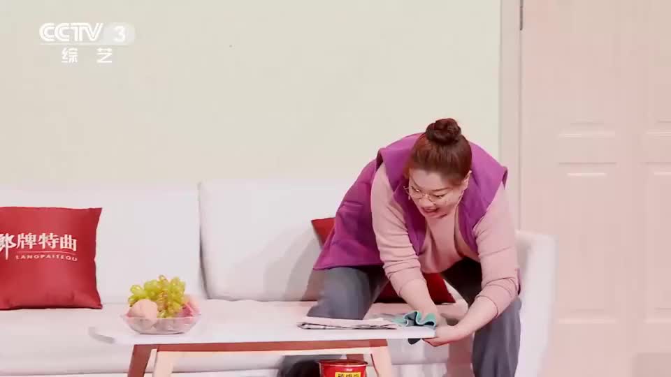 金牌喜剧班:何欢蒋诗萌上演真假骗子,爆笑全场啊