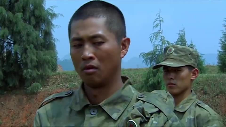 士兵突击三多责怪成才为何不劝说拓永刚成才直言讨厌他