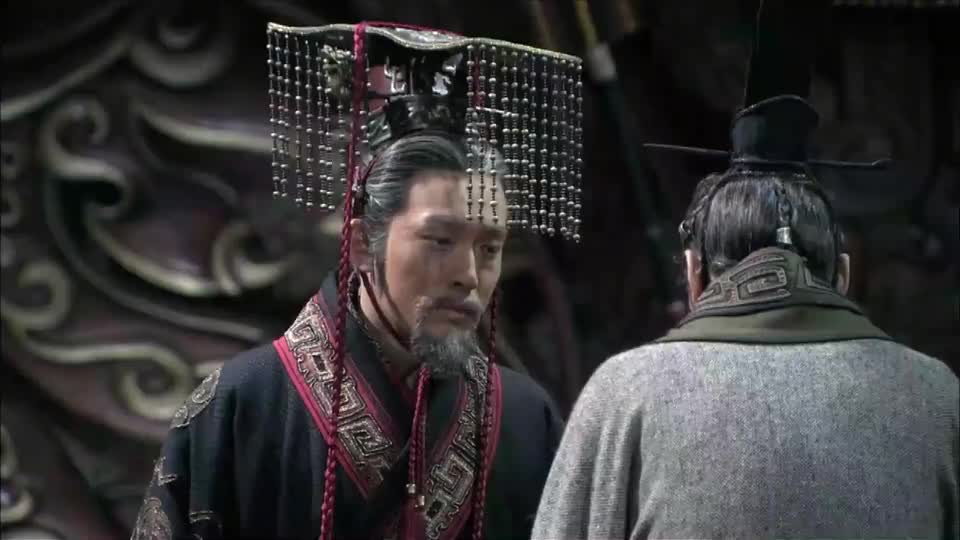 大秦崛起范睢死谏诛杀白起秦王含泪赐王剑让杀神白起自尽