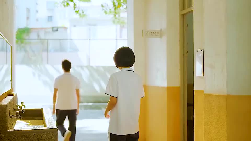 青春的烦恼有很多但幸好有你在身边