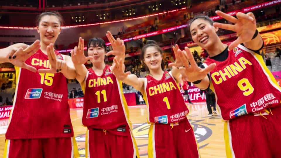 2分钟还原！进攻3次犯错+防守送4分，宫鲁鸣弃用新星始末缘由