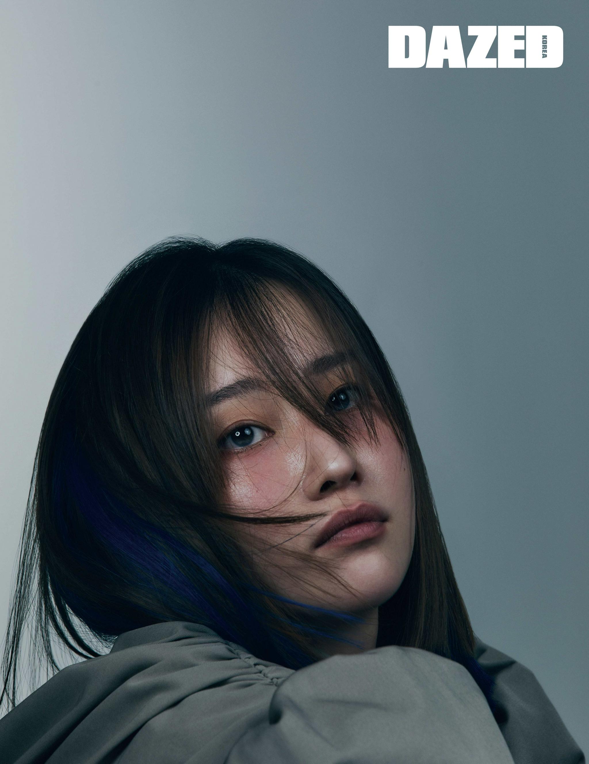 韩国女艺人全钟瑞最新杂志封面照曝光