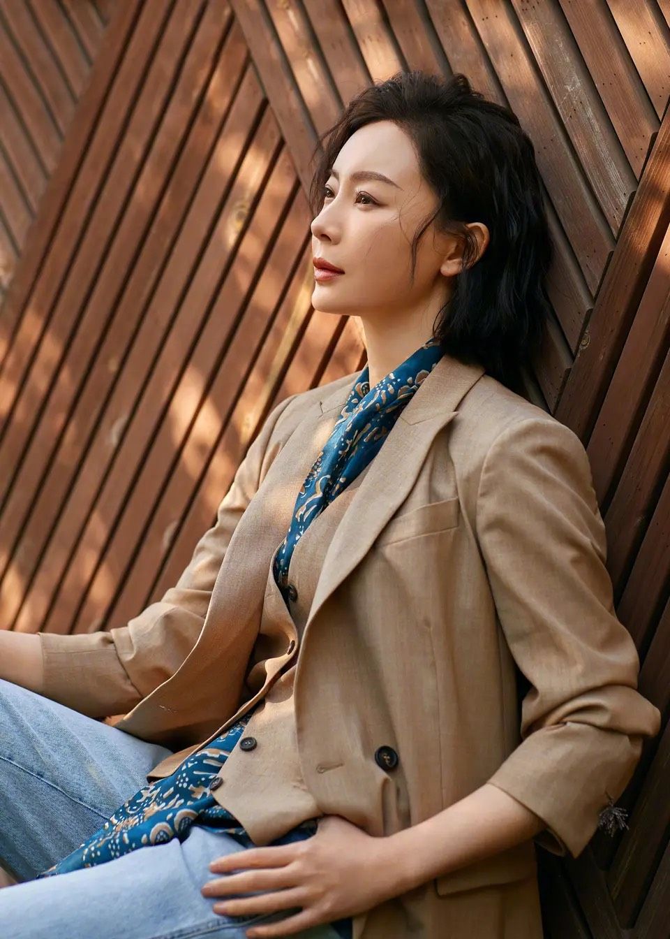 女神陈数休闲套装,悠然自得,太美了