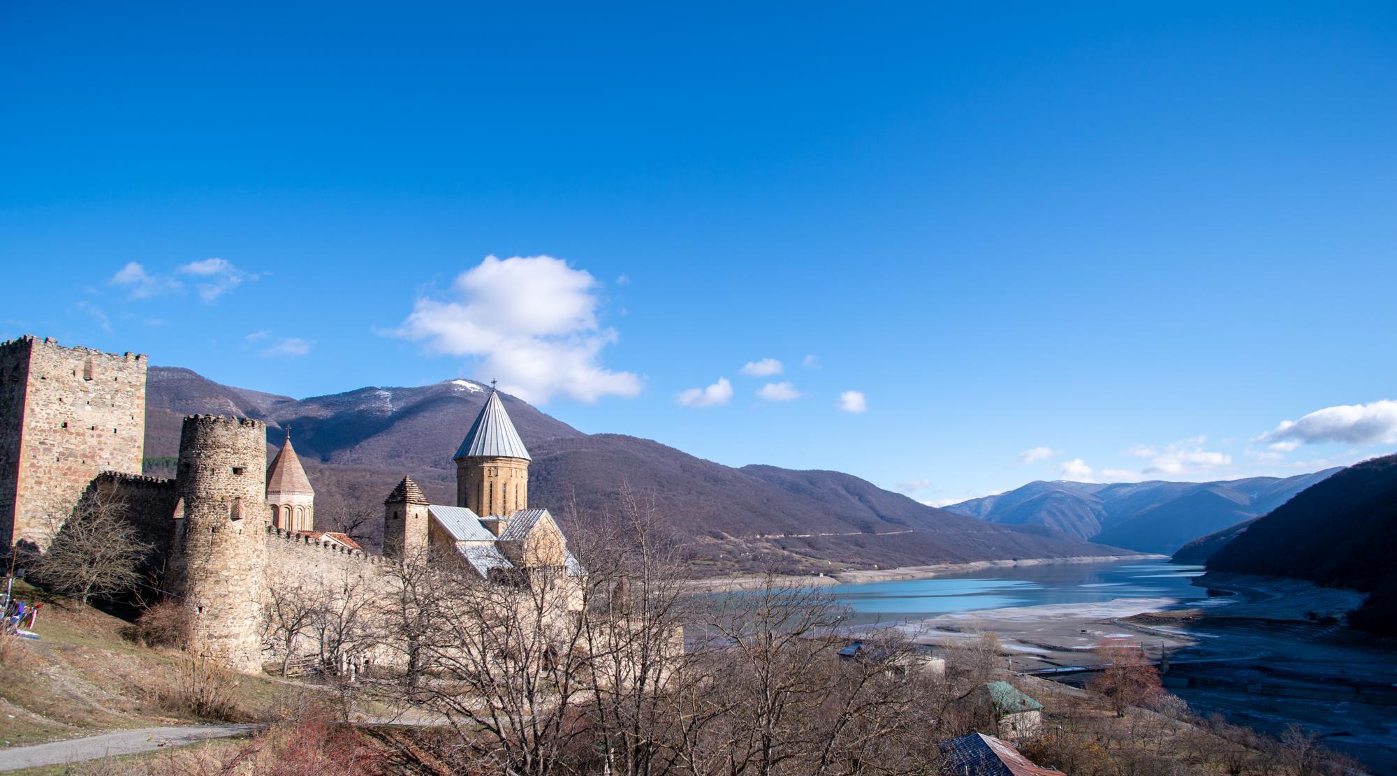 阿纳努里城堡,格鲁吉亚国家地理名片,曾登上《孤独星球》的封面